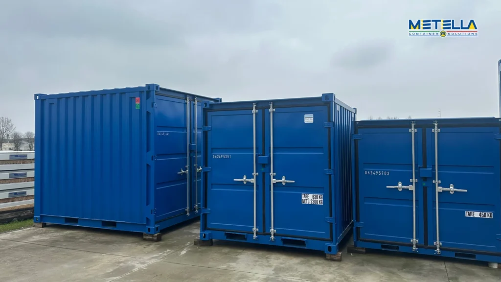 Moduli marittimi accostati per stoccaggio