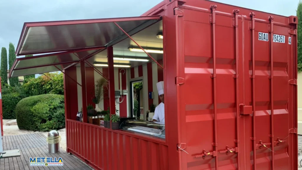 Chiosco bar prefabbricato con vetrata apribile per servizio al pubblico