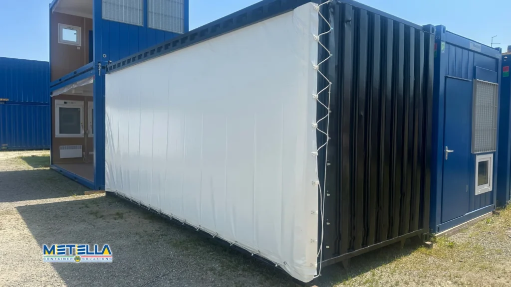 Container magazzino con pannellatura laterale e struttura rinforzata