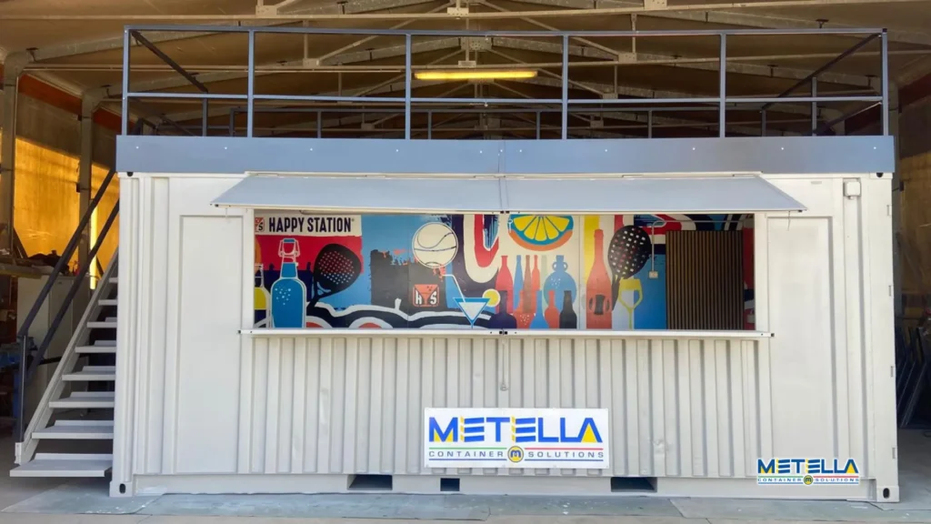 chiosco con terrazza due colori