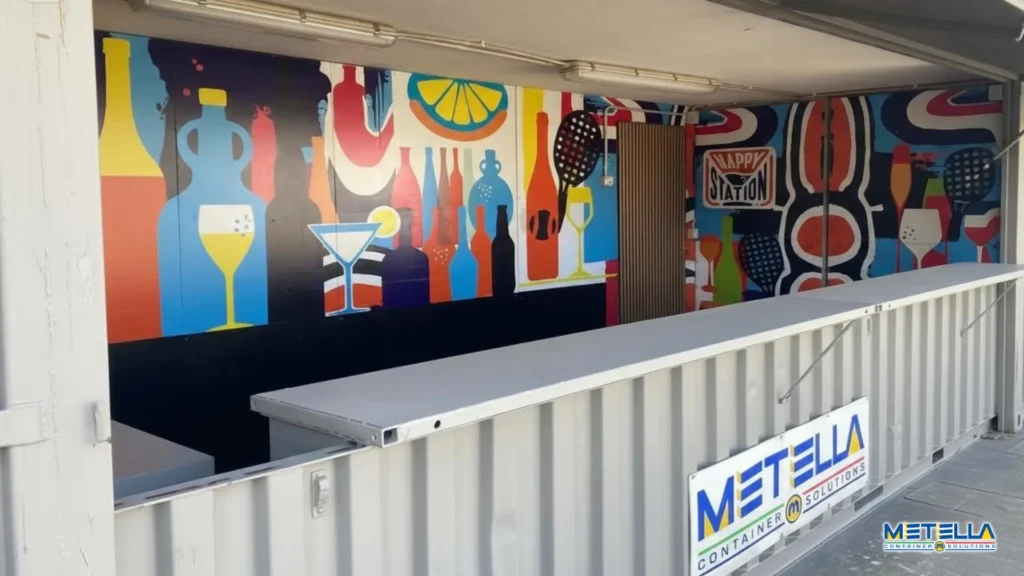 chiosco con terrazza due colori interno