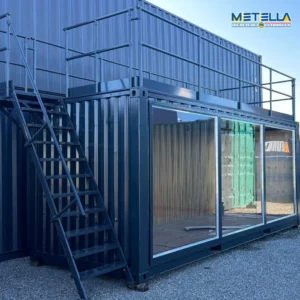 modulo con terrazza e scale per eventi