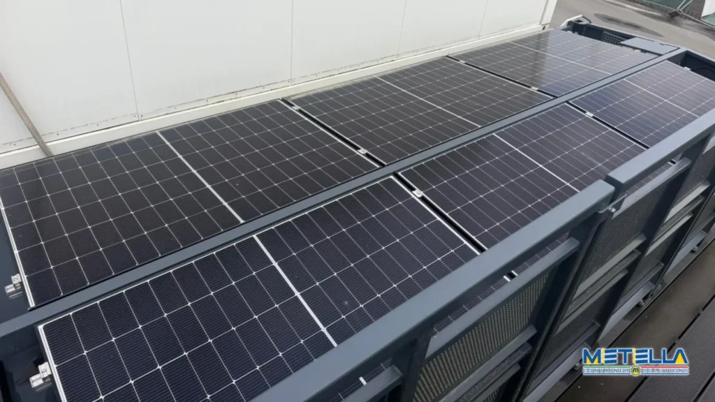 residenza con pannelli solari integrati per classe energetica A4
