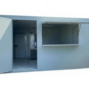 foto esterni con porta e apertura aperti