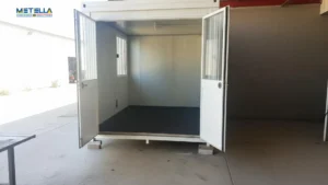 modulo ufficio doppia porta aperta con entrata