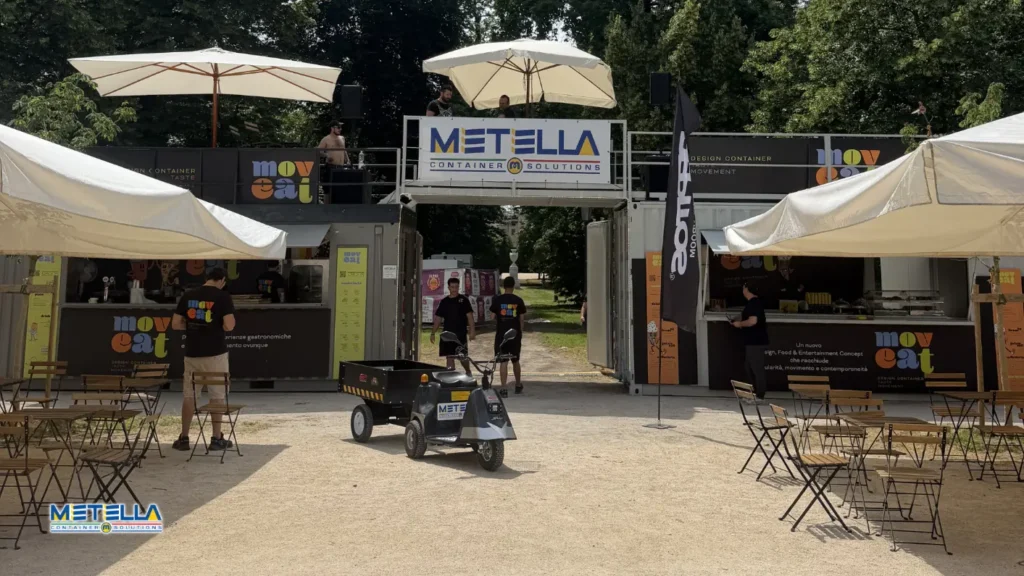 passerella al parco ducale di Parma durante la fiera street food festival